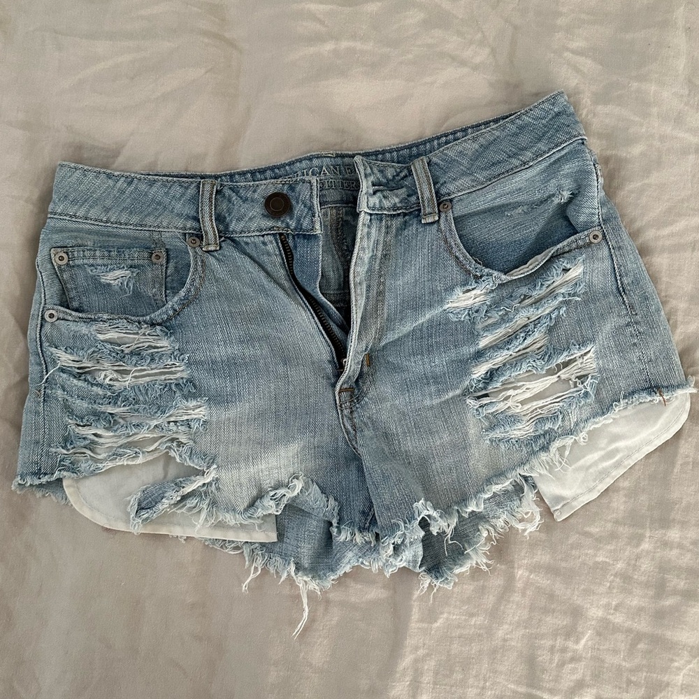 American Eagle Festival High Rise Shorts